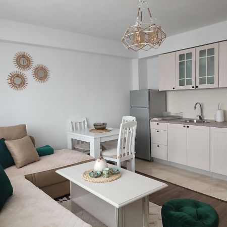 Apartman Dbb Nikšić Bagian luar foto