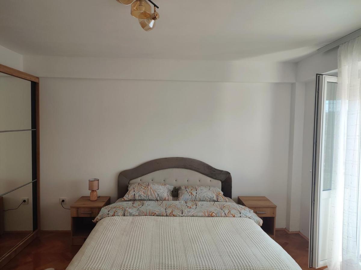 Apartman Dbb Nikšić Bagian luar foto