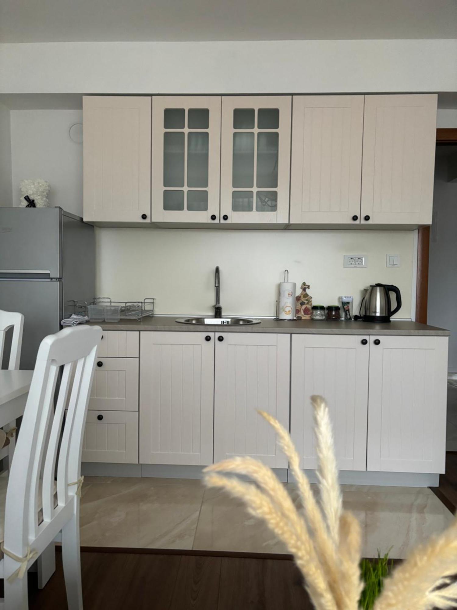 Apartman Dbb Nikšić Bagian luar foto